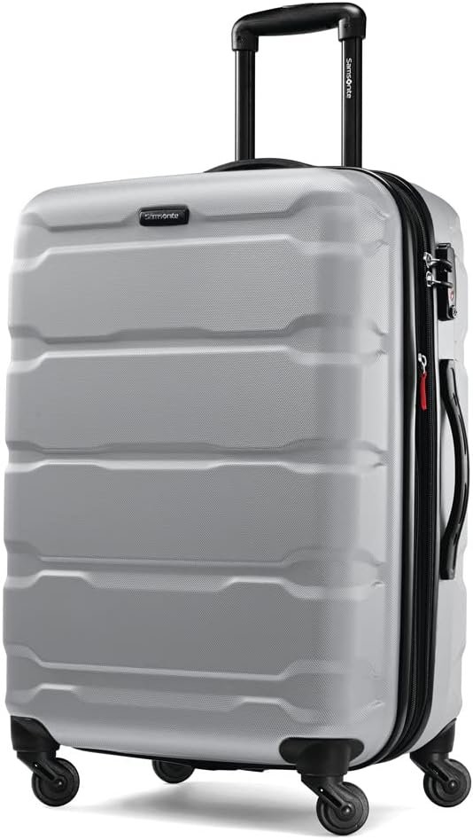 Samsonite Omni PC Hardside Expandable Luggage with Spinner Wheels, Silver, Checked-Medium 24-Inch